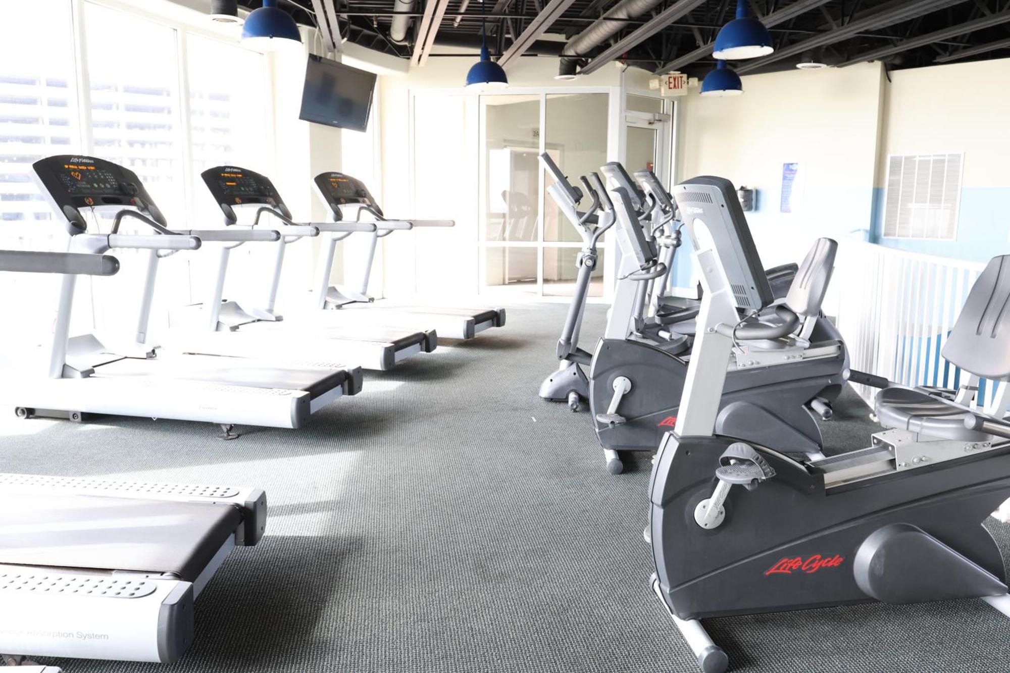 Laketown Wharf 1233 Luxury Apartment *