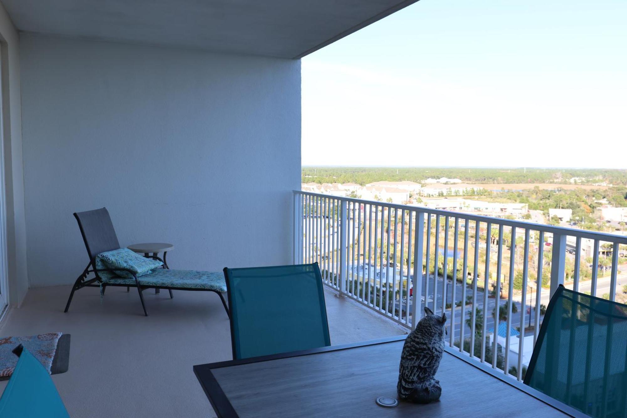 Laketown Wharf 1233 Luxury *
