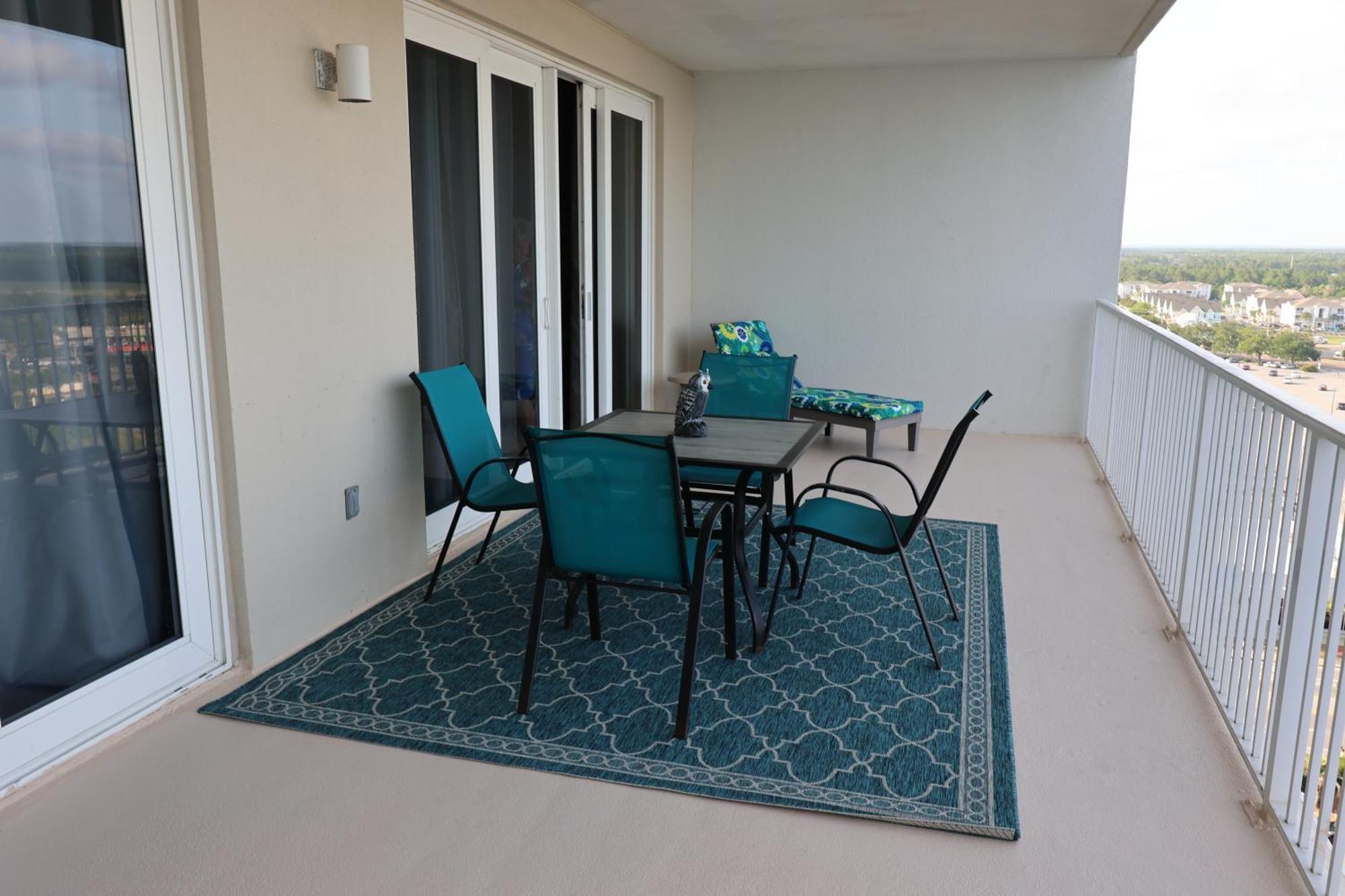 Laketown Wharf 1233 Luxury Panama City Beach